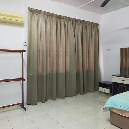 Malim Joyous Homestay Malacca Exterior photo